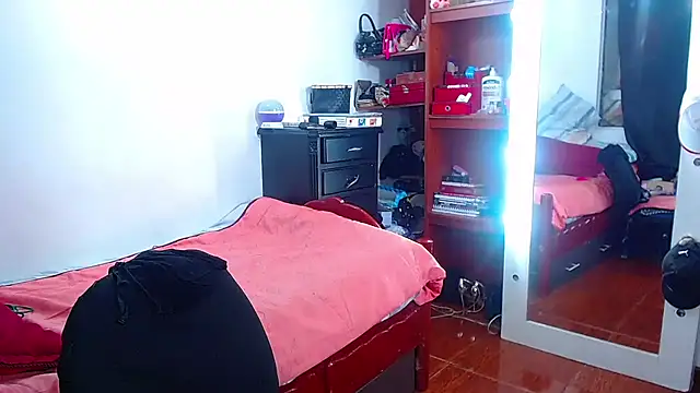 MariamGray1 webcam