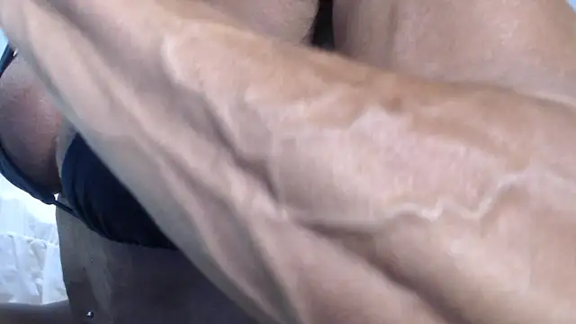 Stronggsexy webcam