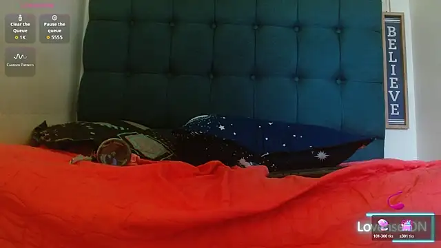 Lola_wish1 webcam