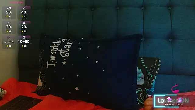 Lola_wish1 webcam