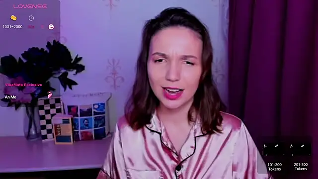 KindHazelHere_ webcam