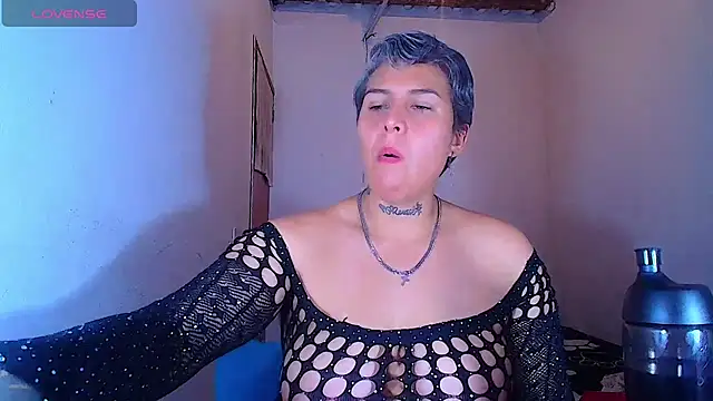 Yessi_rousse webcam