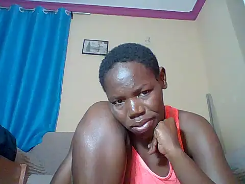 Blacksexyqueen24 live cam on StripChat