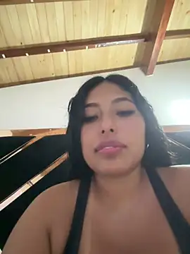 emmyjhonson07 webcam