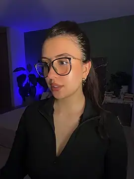 EmaSaenz webcam