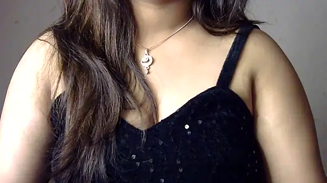 Gujjugirl1 webcam
