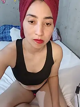 ANGELY_WET_JEET webcam
