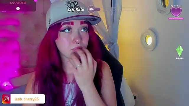 Leah_cherry webcam