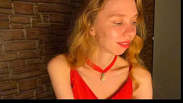 ElizaStorm webcam