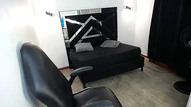 marianarojas_ - MarianaRojas_'s free webcam - UK Sex Cams