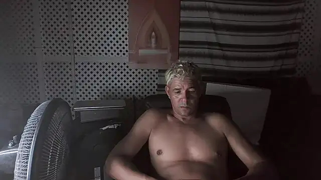 cubano1082 webcam