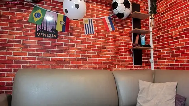 Hoot_boyss_ webcam