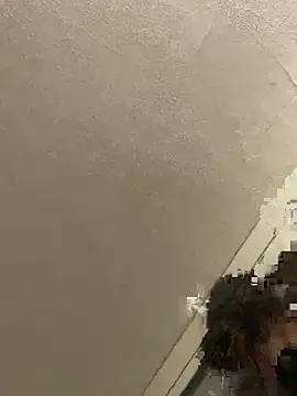 karlatiburcio live cam on StripChat