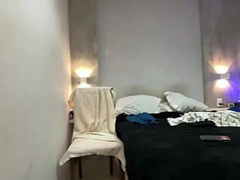 CasadoLutadorBigStuds Live Web Cam Show