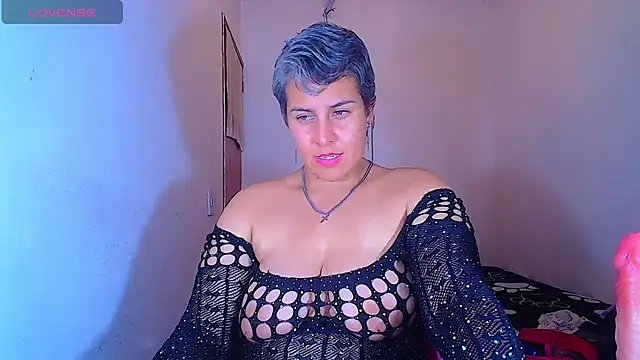Yessi_rousse webcam