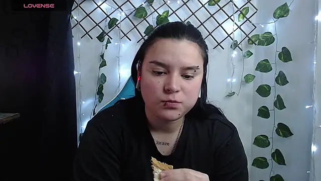 Nika_1_ webcam