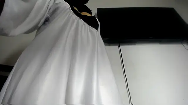 Fox_Loves webcam