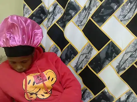 lilmomaa webcam