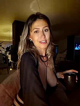 CelynaRoss webcam