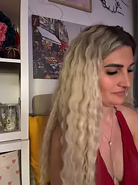 EvelynFrances webcam