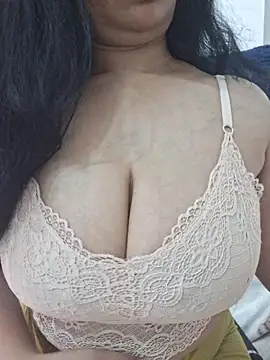 Jassi_Does webcam
