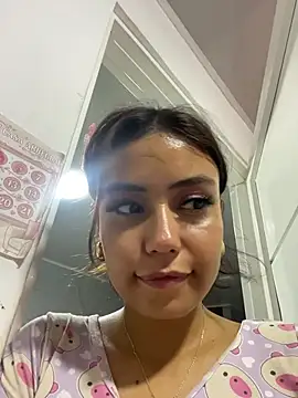 TamaraMera webcam