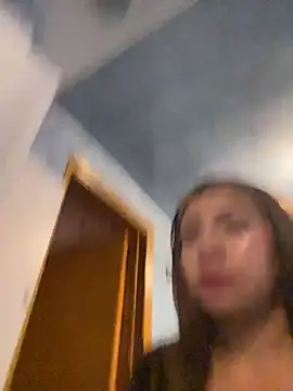 Isabella18_pink webcam