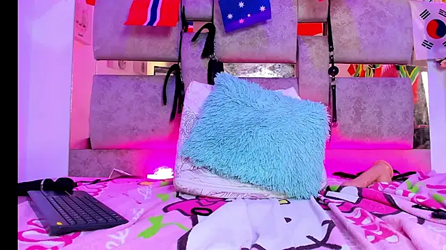 Natasha-Adams webcam
