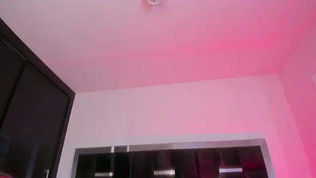 DANITENDER555 webcam