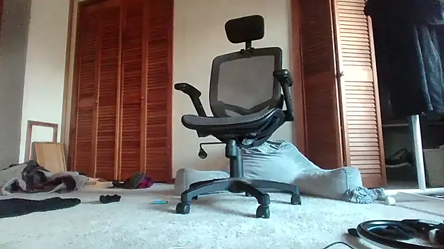 cashmasterzobistone webcam