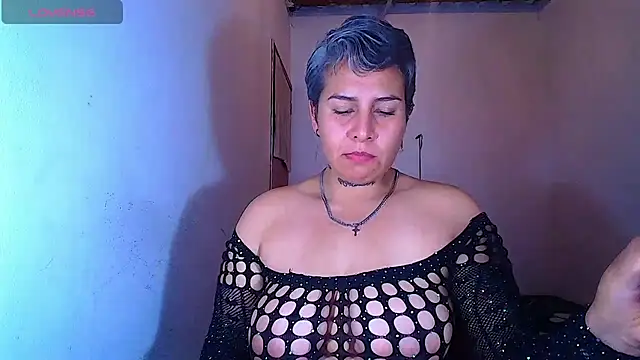 Yessi_rousse webcam