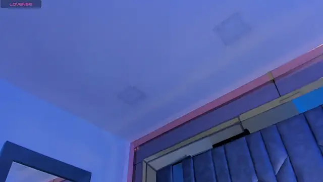 Sebax_Young webcam