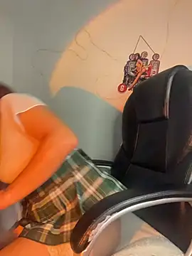 PrettyChloe_ webcam