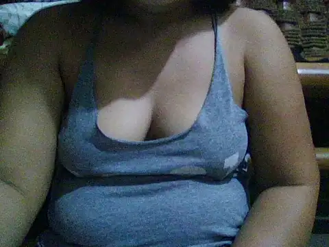 LadyAnn19 webcam