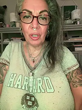 dieseldame1313 webcam