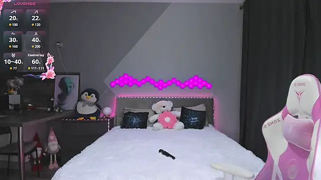 Maggie_Moore webcam
