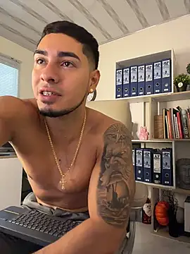 Dimitri_Colleman live cam on StripChat