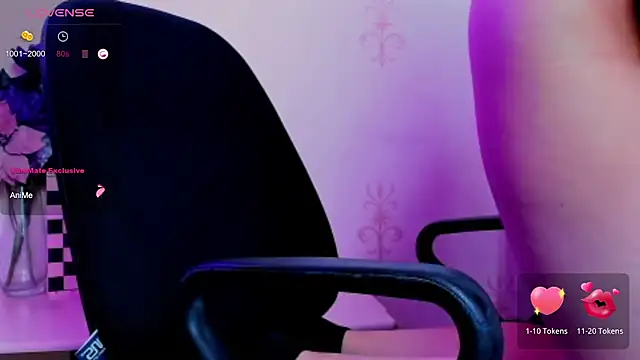 KindHazelHere_ webcam