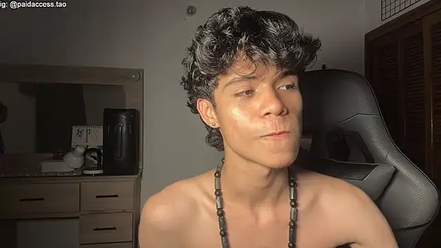 OopsAgain_ webcam