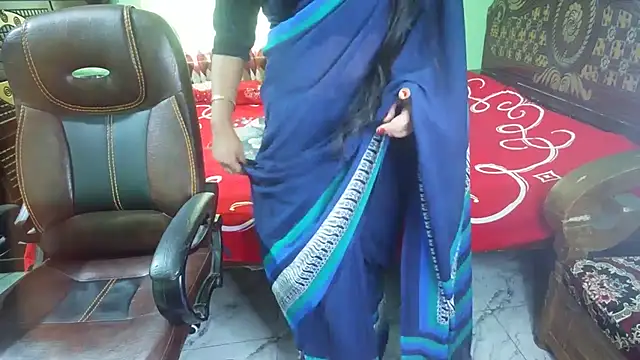 BengaliQueenStar webcam