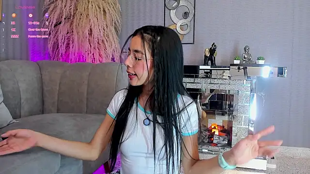 laraa_jeean webcam
