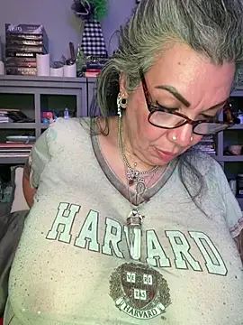 dieseldame1313 webcam