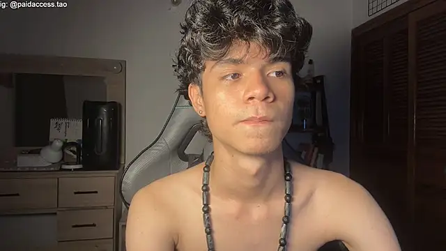 OopsAgain_ webcam