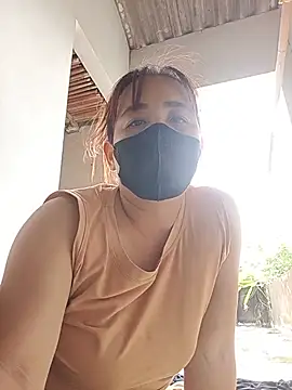 Lyna_sexy24 webcam