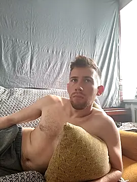 -DARKWHITE- webcam