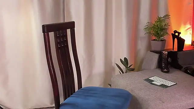 sensualgloow webcam