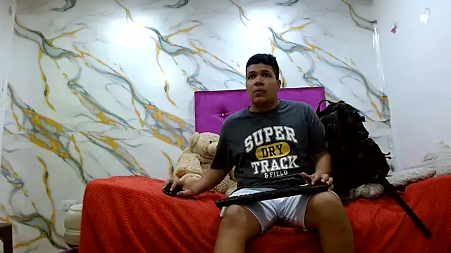 STEVEN-ANGEL webcam