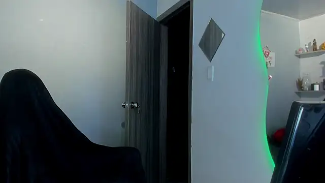 Kris_Khalifa69 webcam
