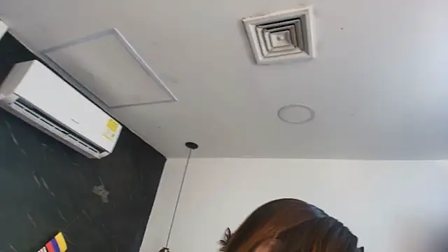kissme_luna webcam