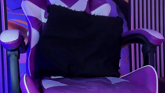chloe_jacksonn webcam